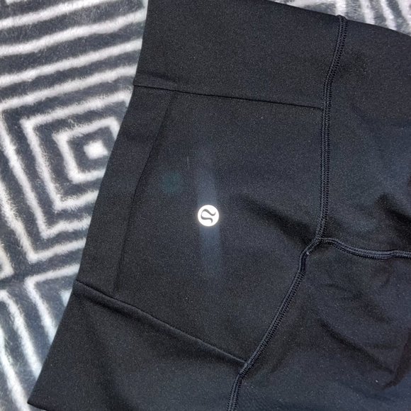 Lululemon See Through Design - Picture 4 of 4